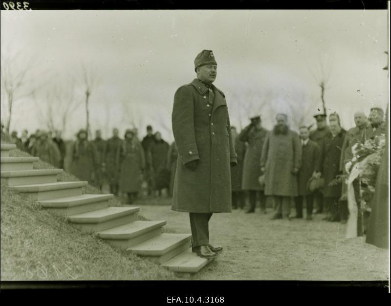 Kolonelleitnant H. Rossländeri haual.