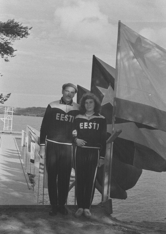 Nõukogude Liidu noorte esivõistlused sõudmises.