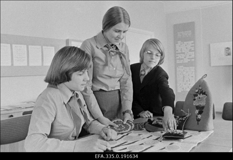 Võru 1. Keskkooli pioneerid.