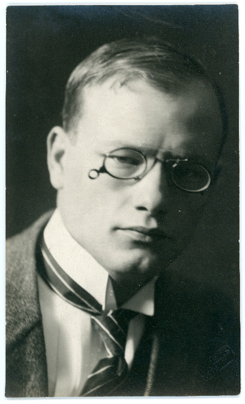 August Gailiti portree