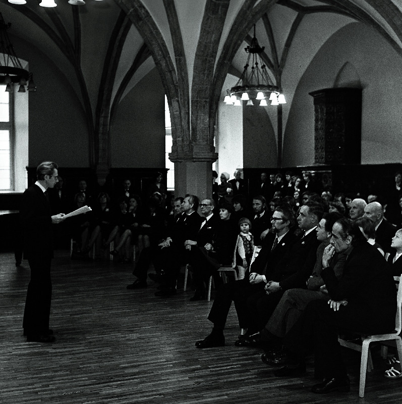 Kirjanik A.H. Tammsaare 100. sünniaastapäevale pühendatud kirjanduslikul õhtul J. Kreuksi nim. Noorsoo Kultuuripalees esineb kirjandusteadlane Mart Mäger.