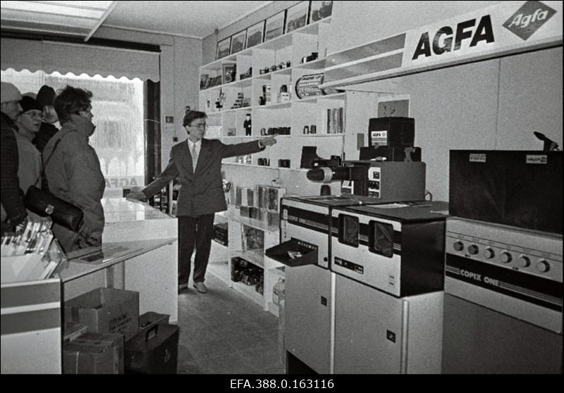 Firma Agfa Film kaupluse sisevaade.