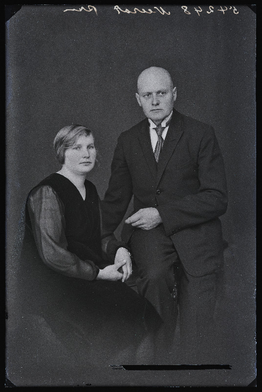 Johannes Neerot abikaasaga Kolga-Jaanist.