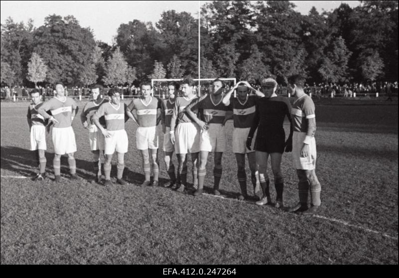 Spordimärkmik 22.07.1956: jalgpallivõistlus.