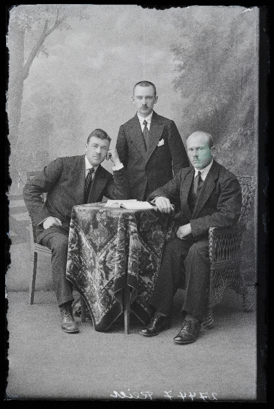 Grupp mehi, (foto tellija Reier).