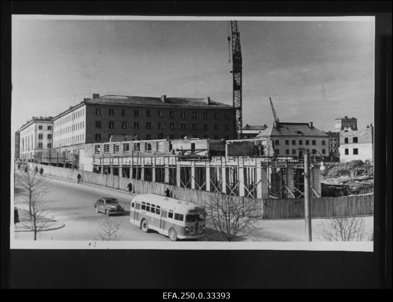 Tartus Riia tänaval ehitatavad elamud.