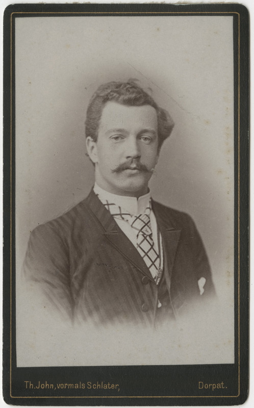 Korporatsiooni "Livonia" liige Robert von Hirschheydt, portreefoto