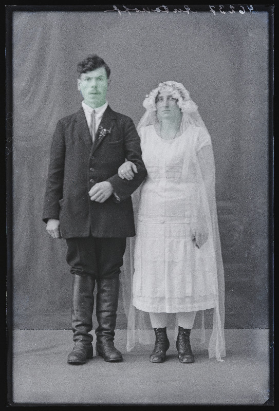 Noorpaar, Mihhail Antonov abikaasaga.