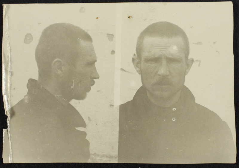 Grigori Fešin otse- ja külgvaates (uurimistoimiku foto)