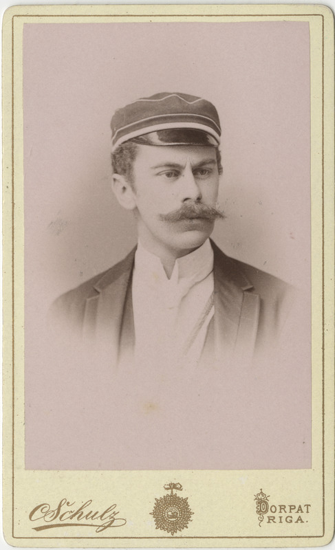 Korporatsiooni "Livonia" liige Ferdinand Schmidt, portreefoto