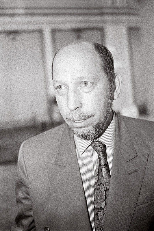 Vitali Kostikov B. Jeltsini pressisekretär Moskvas.