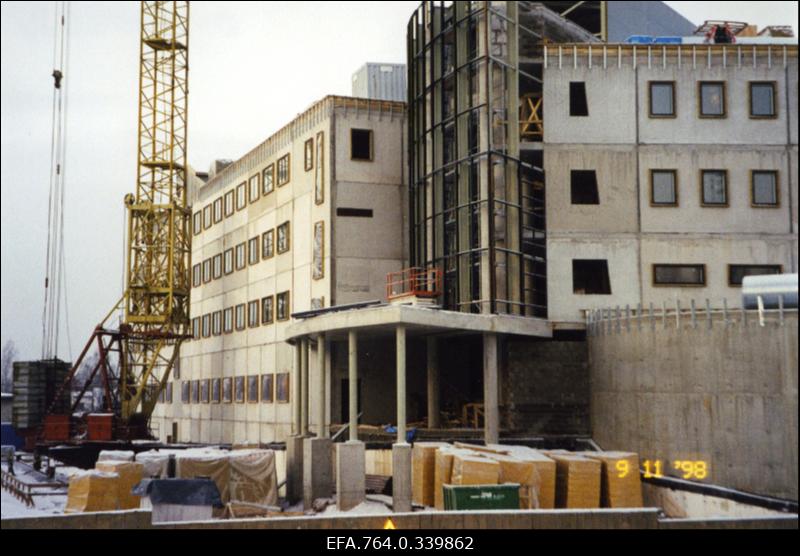 Tartu Ülikooli arstiteaduskonna prekliiniliste ainete õppehoone Biomeedikumi ehitus Ravila tänaval.