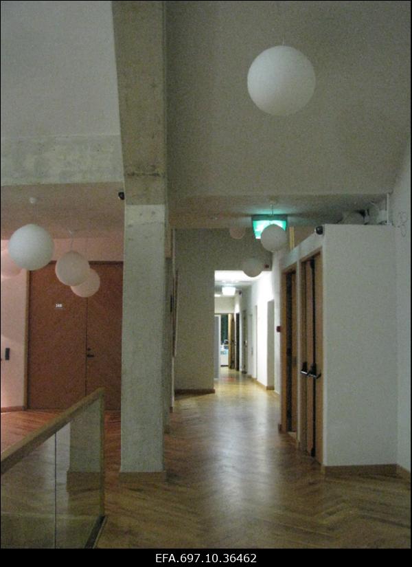 Tartu ülikooli Narva kolledž. Sisevaade.