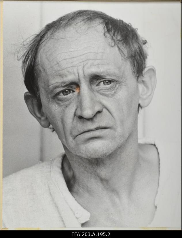 Jõnn - näitleja Jüri Järvet Tallinnast.