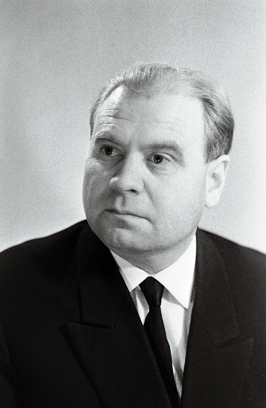 Tamm, F. - Eesti NSV Ülemnõukogu seitsmenda koosseisu saadik.