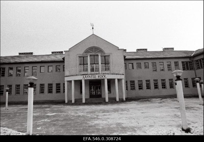 Ääsmäe kool.