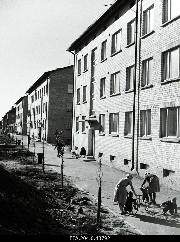 Uued elumajad Lenini prospektil.