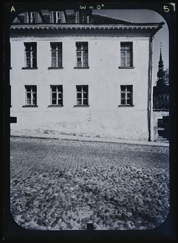 Tallinn, Kohtu tn 2. Elamu Kohtu t.2. Stereofotogramm-meetriline mõõdistamine.