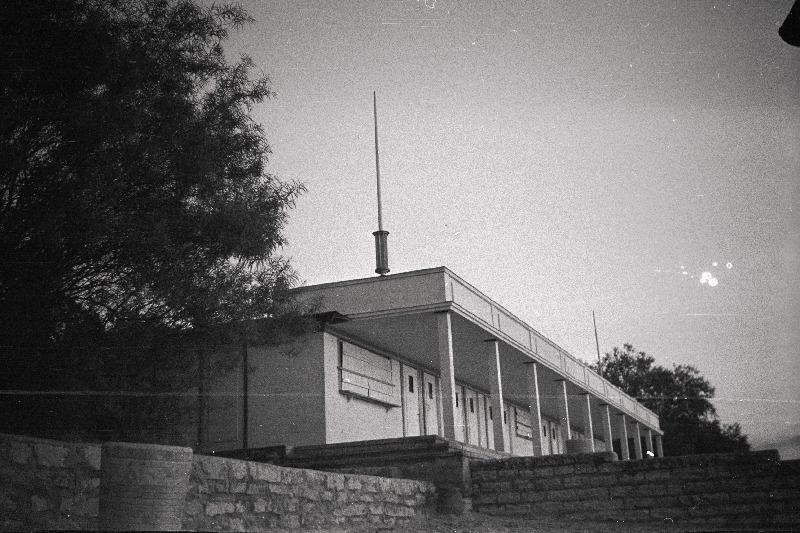 Kabiinide maja Pirita rannas.