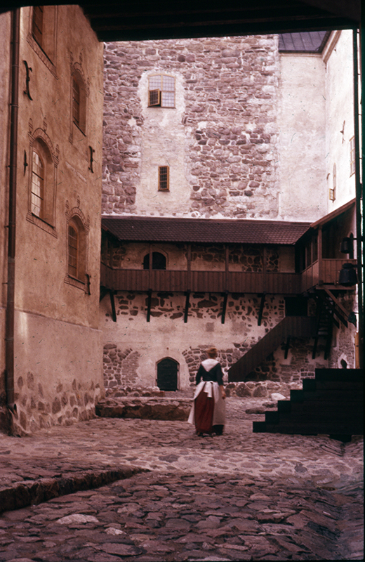 Turun linna, solakäytävä länsitornin muurissa; ulkokuva