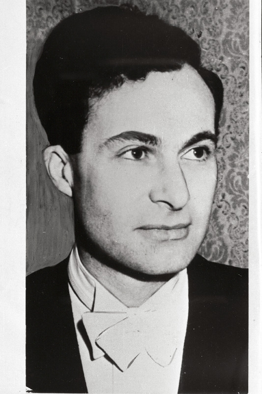 Matsov, Roman- Eesti Raadio sümfooniaorkestri peadirigent.