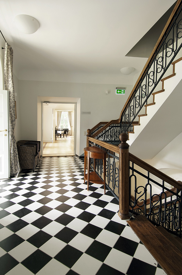 Main Manor House staircase - Vihula Manor Country Club & Spa - Vihula manor house, staircase