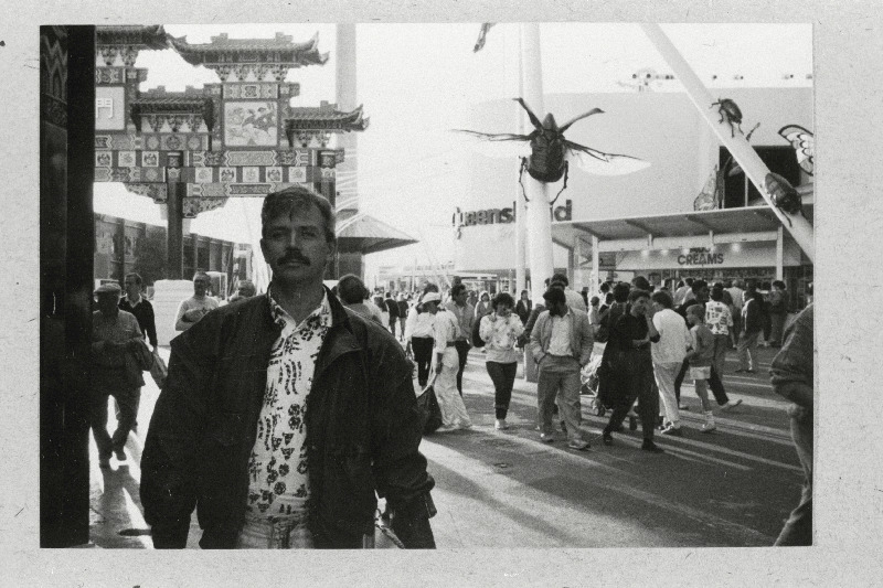 Austraalias elav eestlasest ajakirjanik Kalle Mälberg.