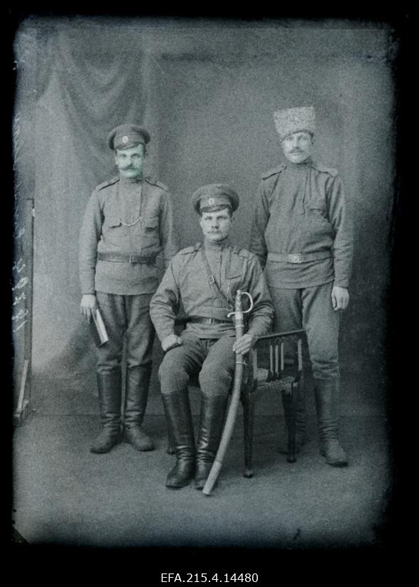 Grupp sõjaväelasi, (foto tellija Staritschenko [Staritšenko]).