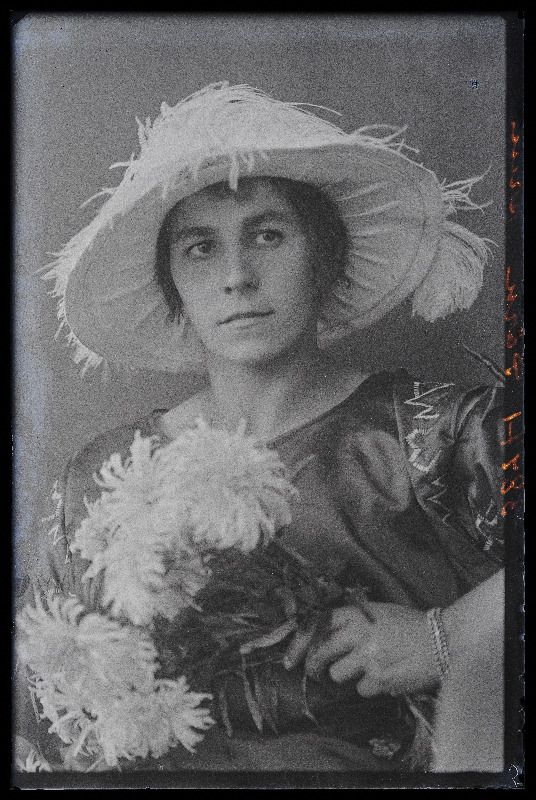 Helene Pärna.