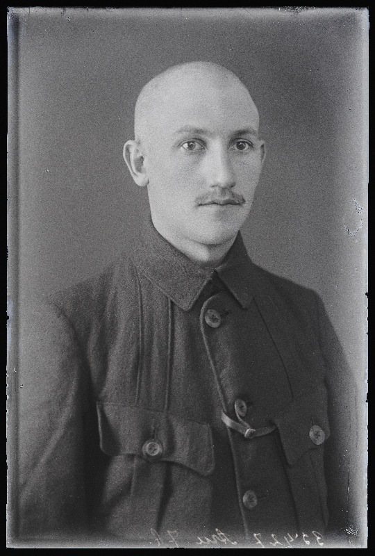 Tõnis Aru.