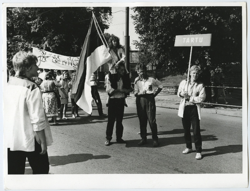 EÜE-88 töösuve avamine Tallinnas Raekoja platsil