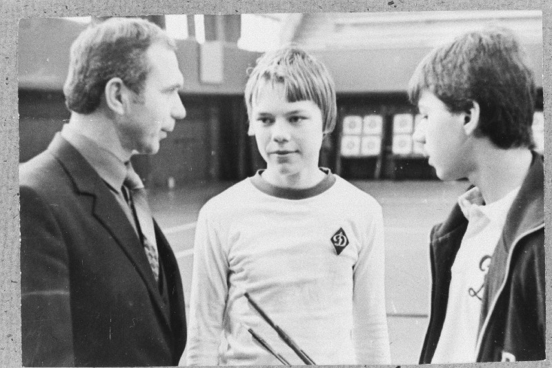 Kiievi "Dünamo" vibulaskjate treener Viktor Sidoruk koos poja Viktori ja Marek Vaikjärvega.
