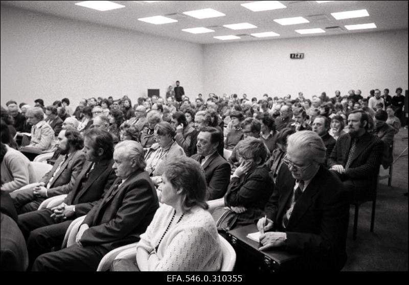 Ülemnõukogu istung.