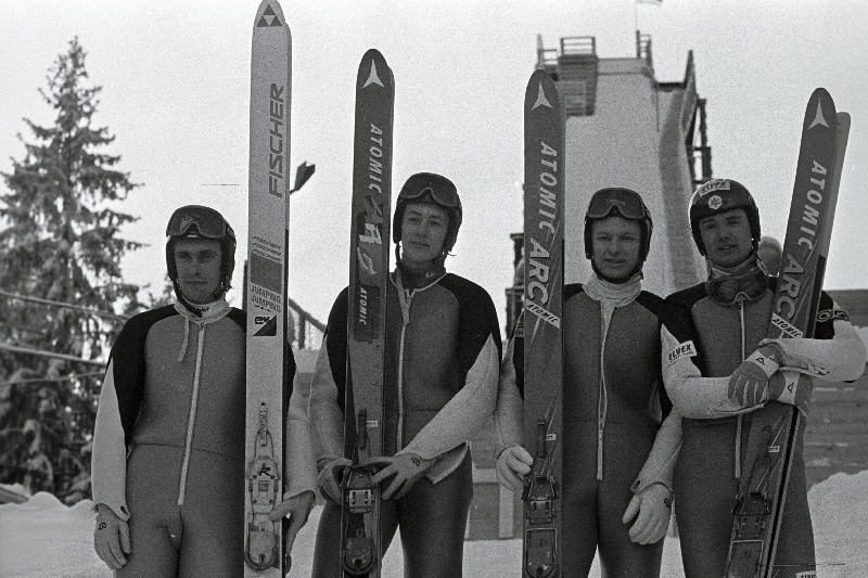 Eesti kahevõistlejad Käärikul. Vasakult 1. Allar Levandi, 3. Magnar Freimuth ja 4. Ago Markvardt.