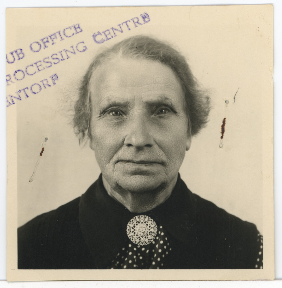 Julie Kuusk, dokumendifoto