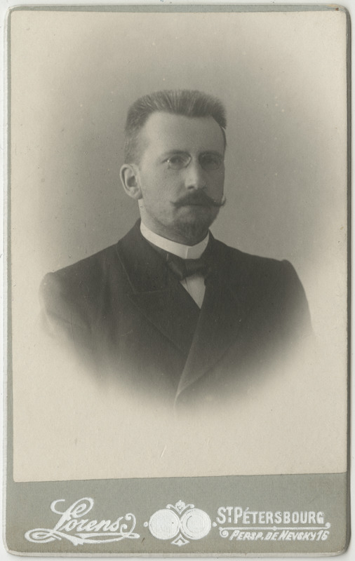 Õpetaja Bruno Stude, portreefoto