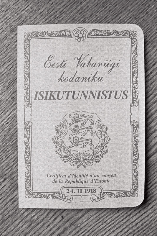 Eesti Vabariigi kodaniku isikutunnistus.