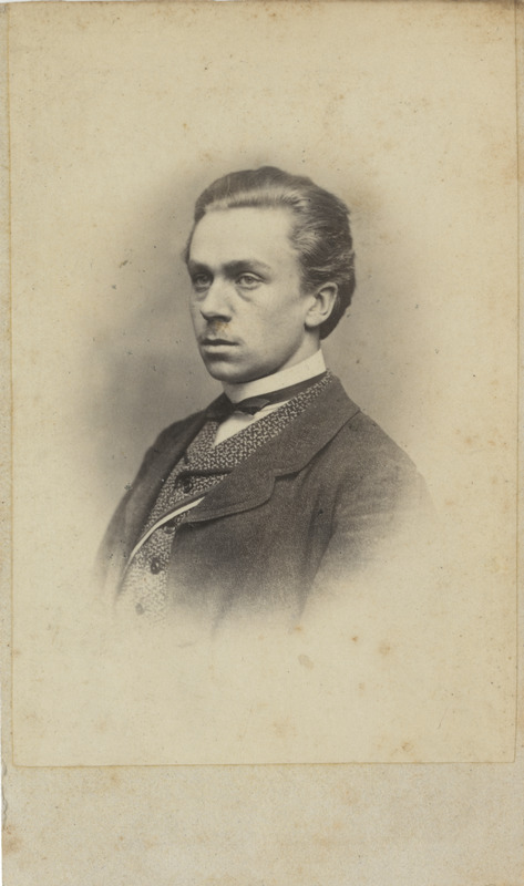 Korporatsiooni "Livonia" liige parun Hermann Bruiningk, portreefoto