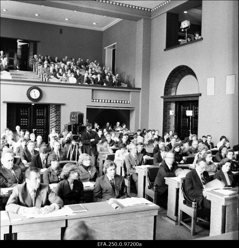Vaade saali Eesti NSV Ülemnõukogu üheksanda koosseisu erakorralise üheksanda istungjärgu ajal.