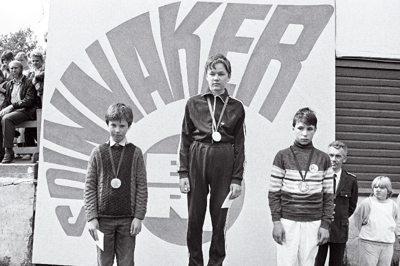 "Spinnakeri" ja "Noorte Hääle" XI "Optimistide" regati võitjad: I koht Vahur Jurs (keskel), II koht Viktoras Seputa (vasakul), III koht Dmitri Arsenjev.