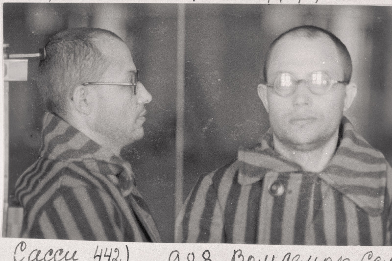 Illegaalse Kommunistliku Partei aktivist, 1924.a. eluaegsele sunnitööle mõistetud Voldemar Samueli poeg Sassi enne amnesteerimist.