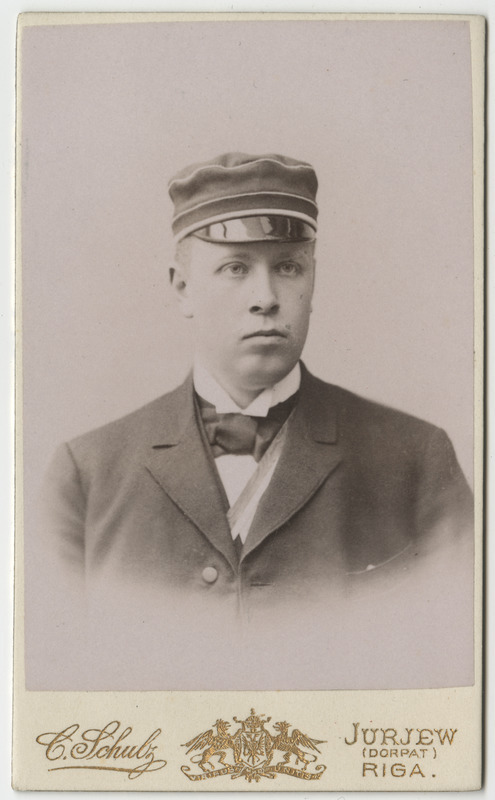 Korporatsiooni "Livonia" liige Theodor Girgensohn, portreefoto