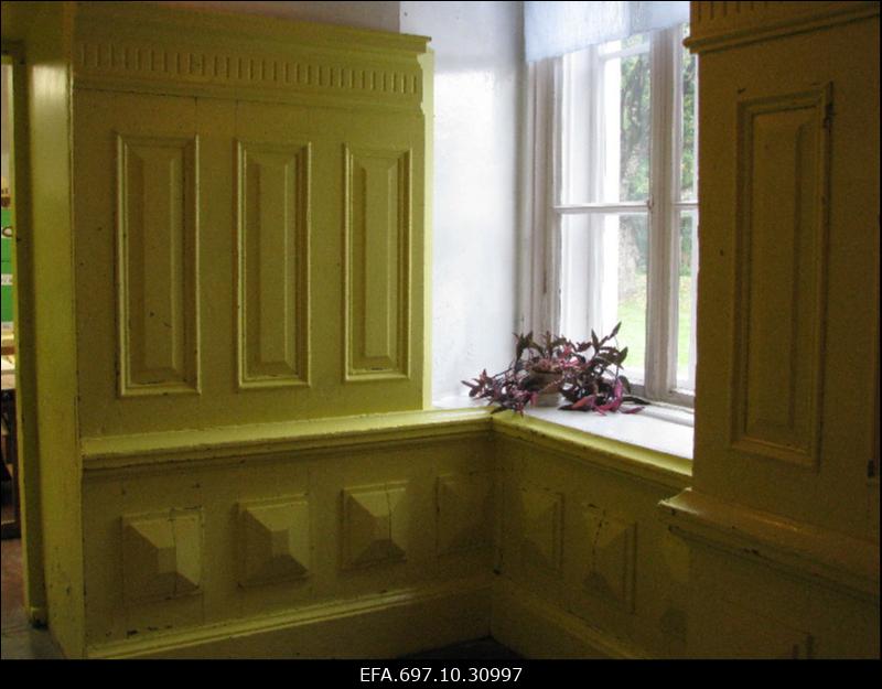 Kabala mõisa peahoone sisevaade.