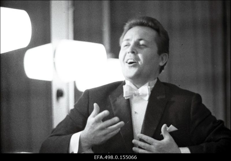 RAT “Estonia” solist Hendrik Krumm.