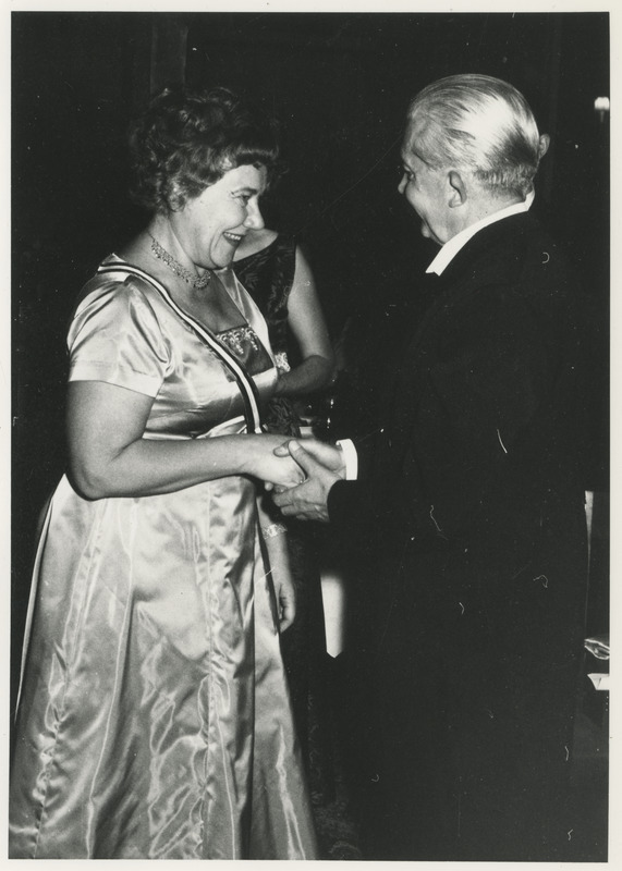 Liidia ja Armin Tuulse Stockholmi (üliõpilaste) Eesti Osakonna ballil