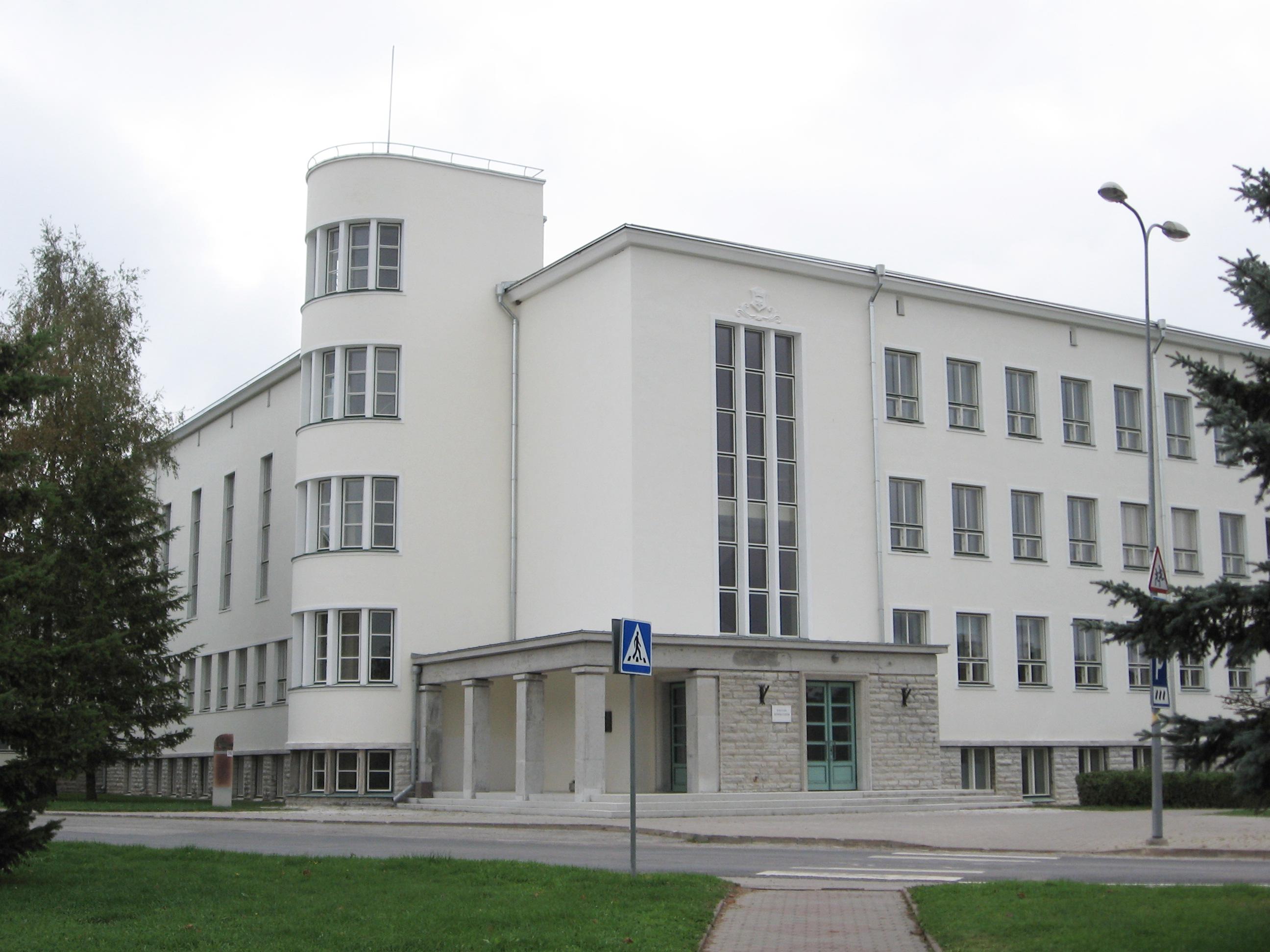 Gymnasium-front Rakvere - Rakvere ühisgümnaasiumi hoone