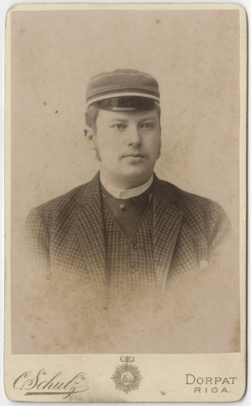 Korporatsioon "Estonia" liige Peter Zoege von Manteuffel, portreefoto