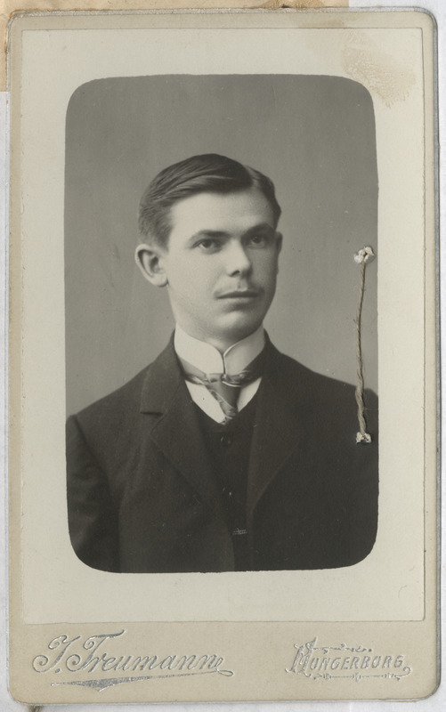 Christian Letbergi autojuht Hugo Heinrich Kuldsarv, portreefoto