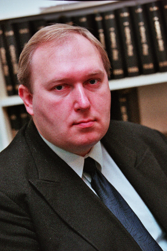 Hansen, Vootele - Riigikogu Vabariiklaste ja Konservatiivide Rahvaerakonna liige.