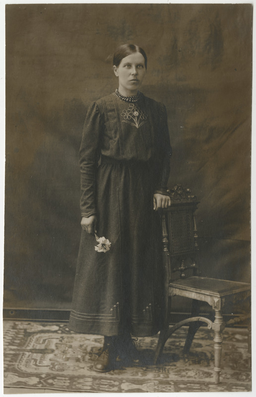 Anna Püss (snd 01.12.1890)